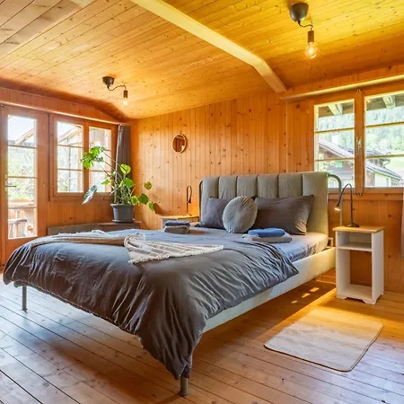 Apartament Lovely & Great Equipped Wooden Alp Flat